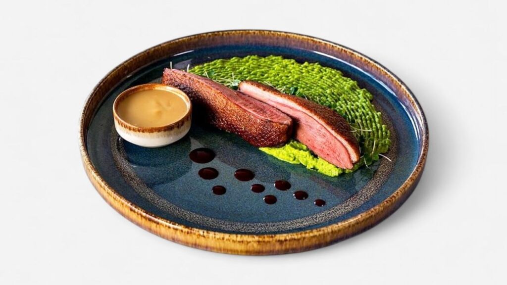 DUCK BREAST & GREEN PEA PURRE
