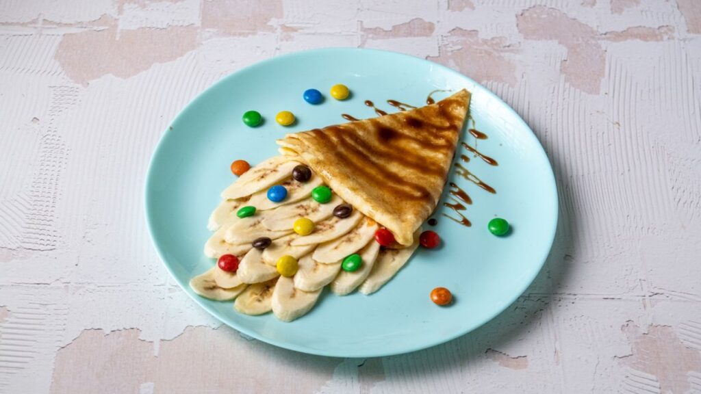 Pancakes with Banana and Dragees