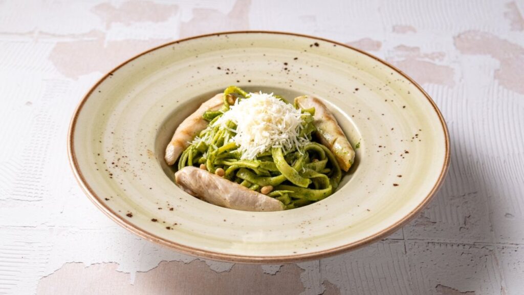 Grilled Chicken Pesto Pasta